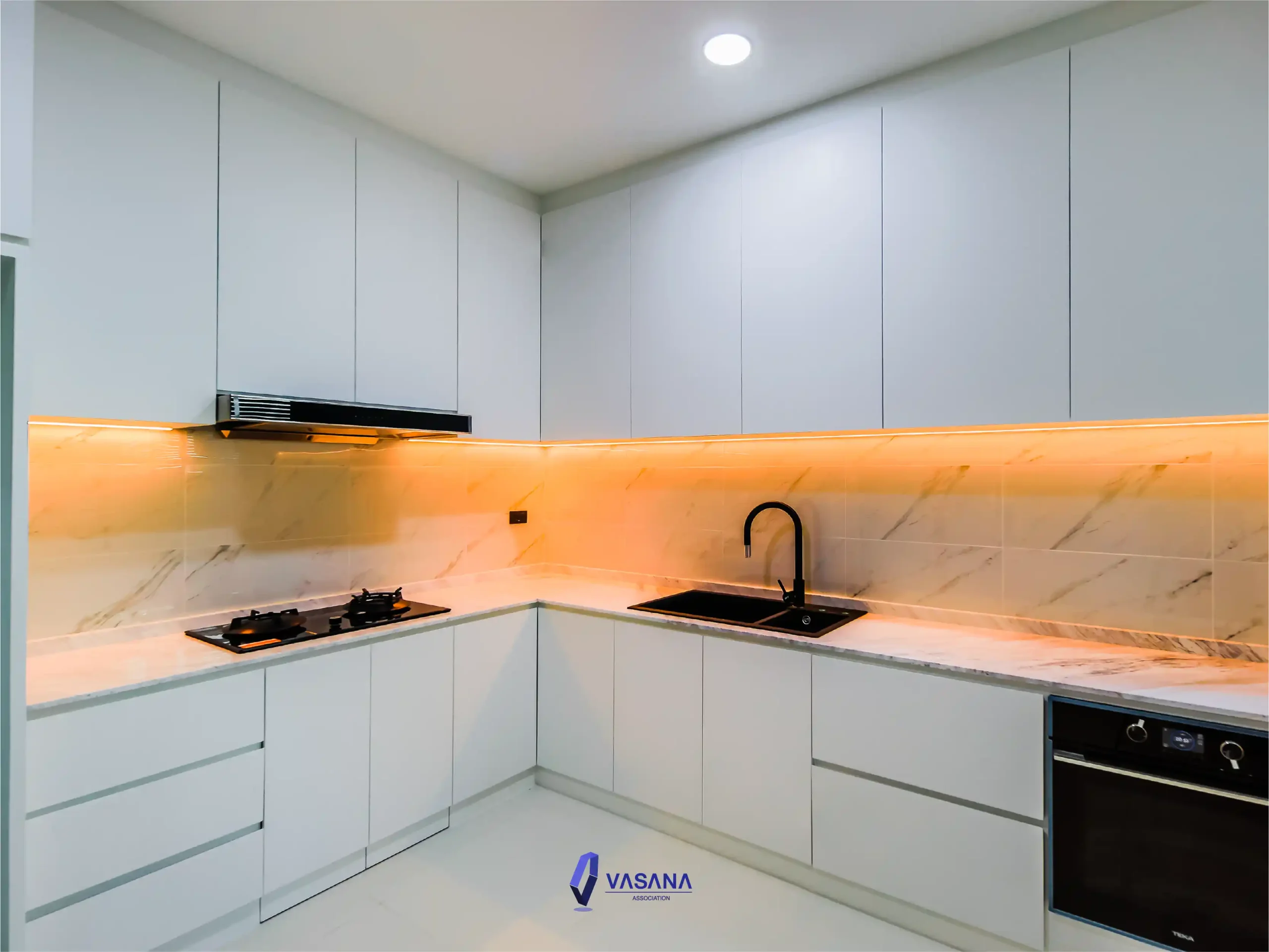 บิวท์อินครัว ดีไซน์ครัวบิวท์อินที่ออกแบบให้เข้ากับพื้นที่ใช้งาน